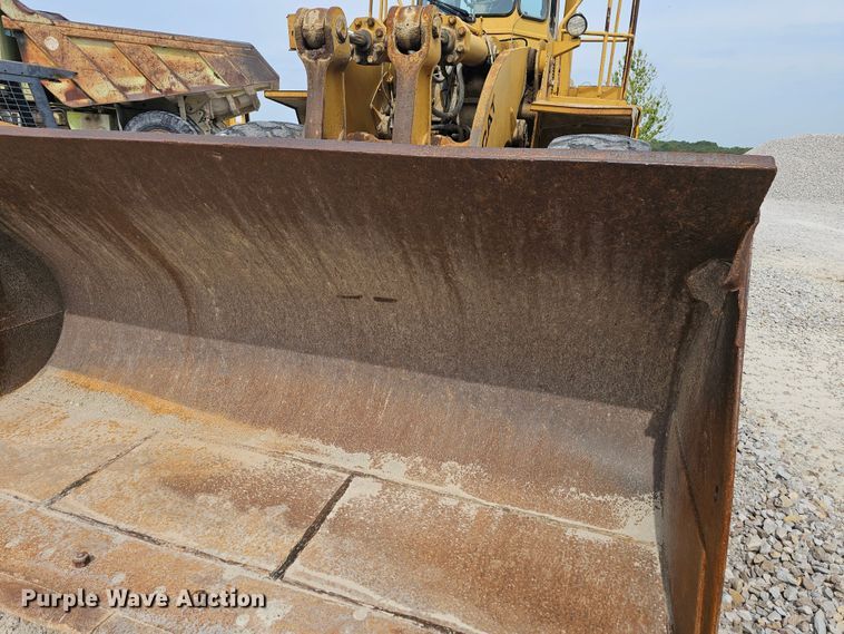 image for item NT9843 1984 Caterpillar 980C  wheel loader