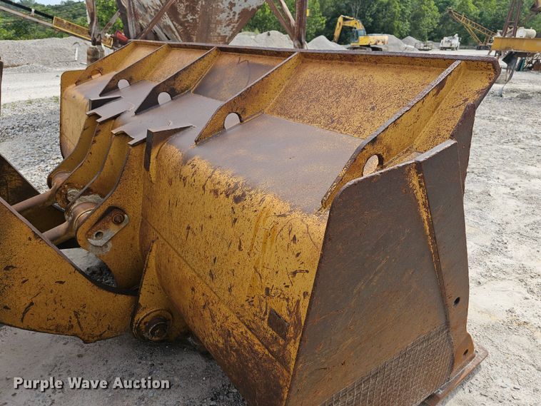 image for item NT9843 1984 Caterpillar 980C  wheel loader