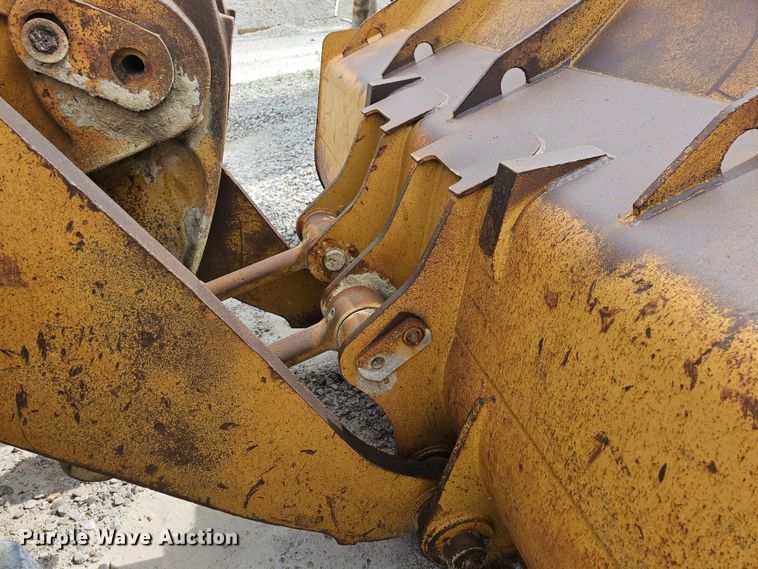image for item NT9843 1984 Caterpillar 980C  wheel loader