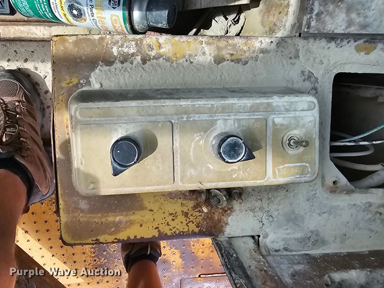 image for item NT9843 1984 Caterpillar 980C  wheel loader