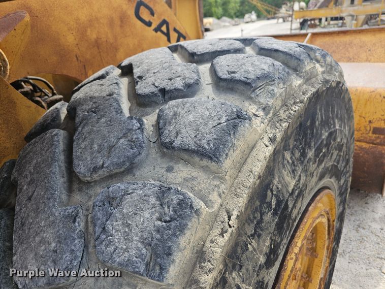 image for item NT9843 1984 Caterpillar 980C  wheel loader