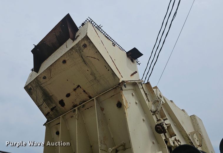 image for item NT9845 Pettibone 130x150  impact crusher