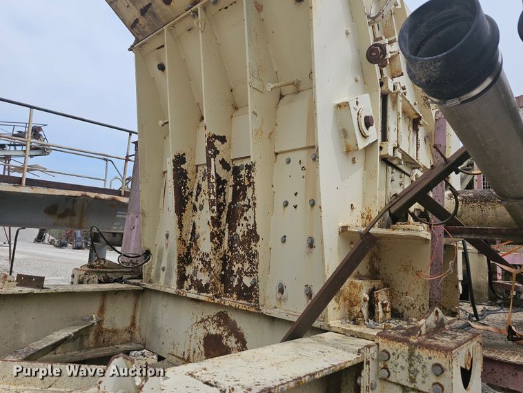 image for item NT9845 Pettibone 130x150  impact crusher