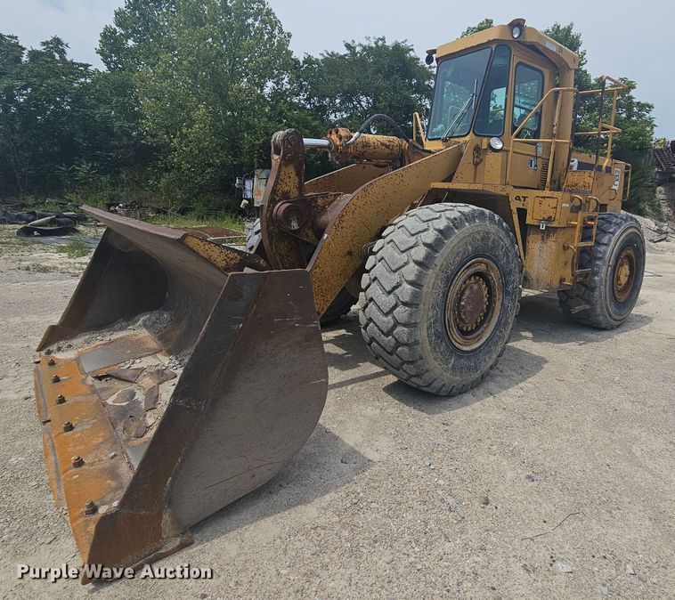 image for item NT9848 1981 Caterpillar 966D  wheel loader