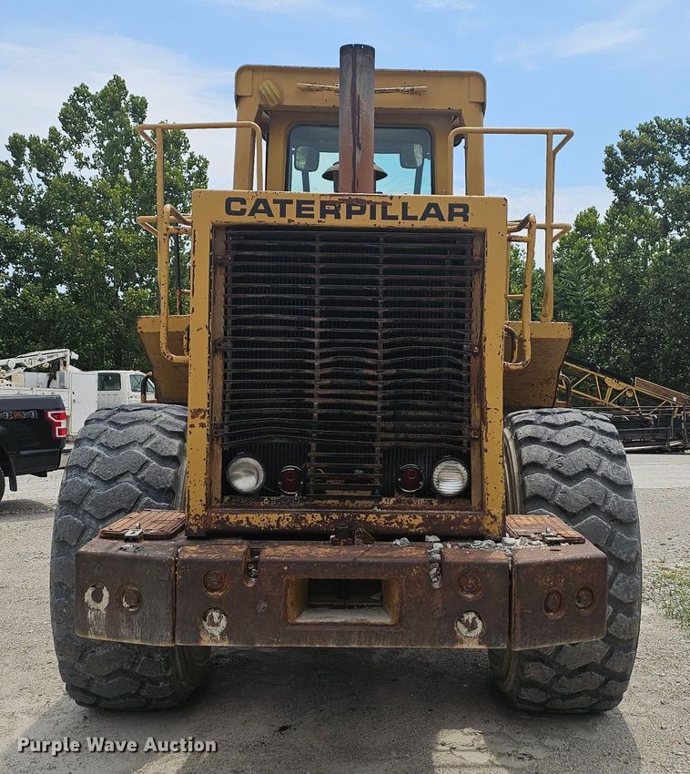 image for item NT9848 1981 Caterpillar 966D  wheel loader
