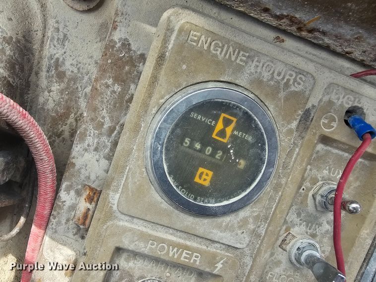 image for item NT9848 1981 Caterpillar 966D  wheel loader