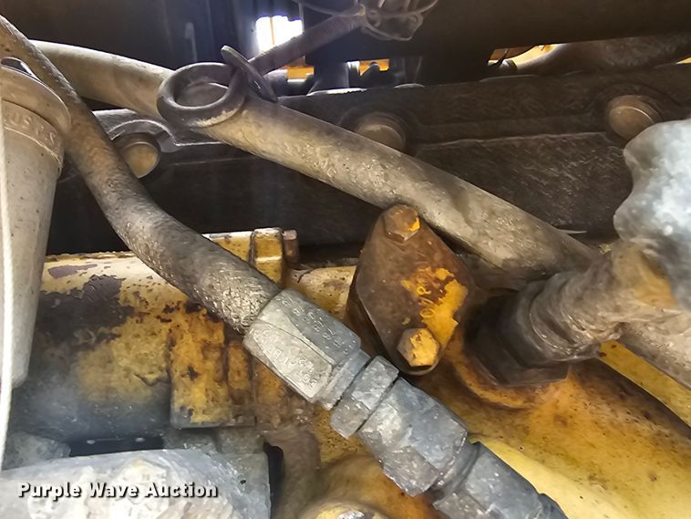 image for item NT9848 1981 Caterpillar 966D  wheel loader