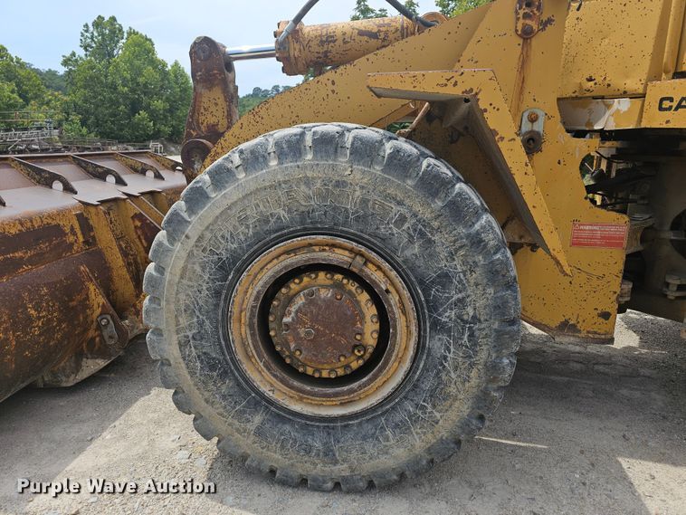 image for item NT9848 1981 Caterpillar 966D  wheel loader