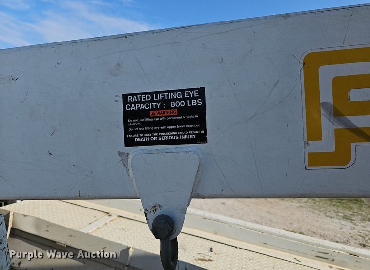 image for item NT9866 2008 Dodge Ram 5500HD  bucket truck