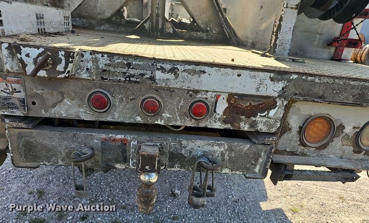 image for item NT9866 2008 Dodge Ram 5500HD  bucket truck