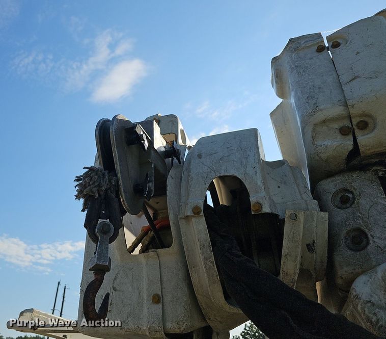 image for item NT9866 2008 Dodge Ram 5500HD  bucket truck