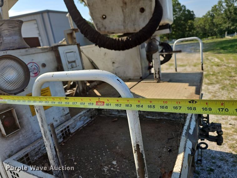 image for item NT9866 2008 Dodge Ram 5500HD  bucket truck