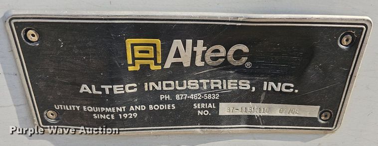 image for item NT9866 2008 Dodge Ram 5500HD  bucket truck