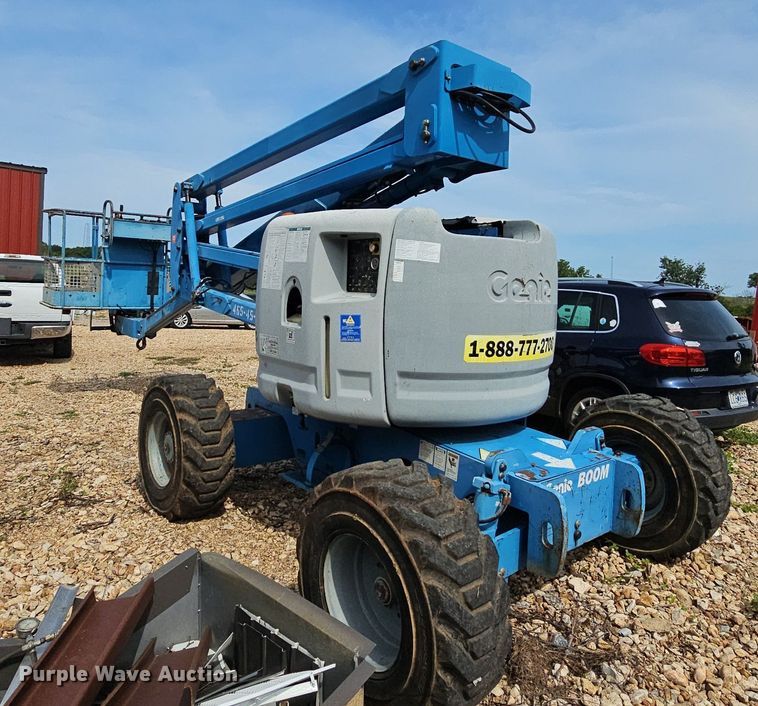image for item NT9870 2000 Genie Z45/25  boom lift
