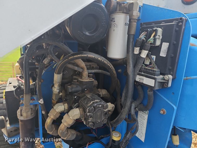 image for item NT9870 2000 Genie Z45/25  boom lift