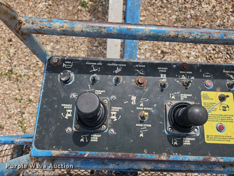 image for item NT9870 2000 Genie Z45/25  boom lift