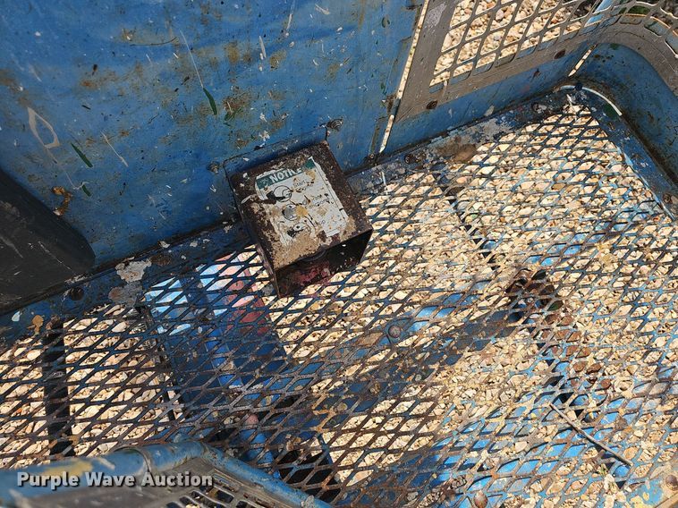 image for item NT9870 2000 Genie Z45/25  boom lift