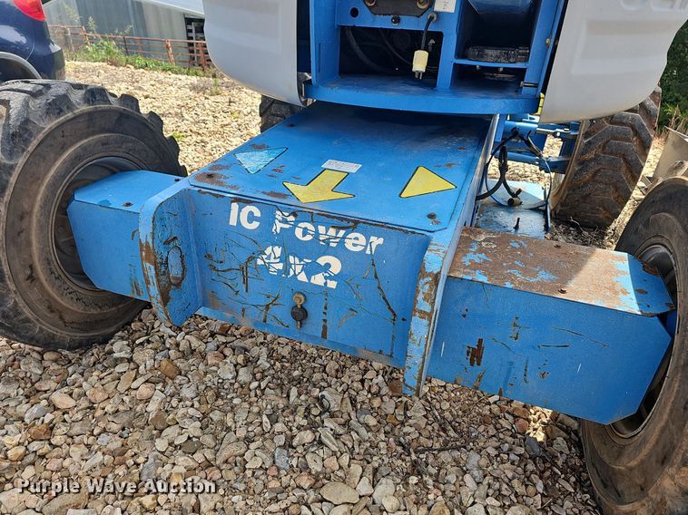 image for item NT9870 2000 Genie Z45/25  boom lift