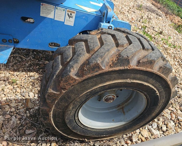 image for item NT9870 2000 Genie Z45/25  boom lift