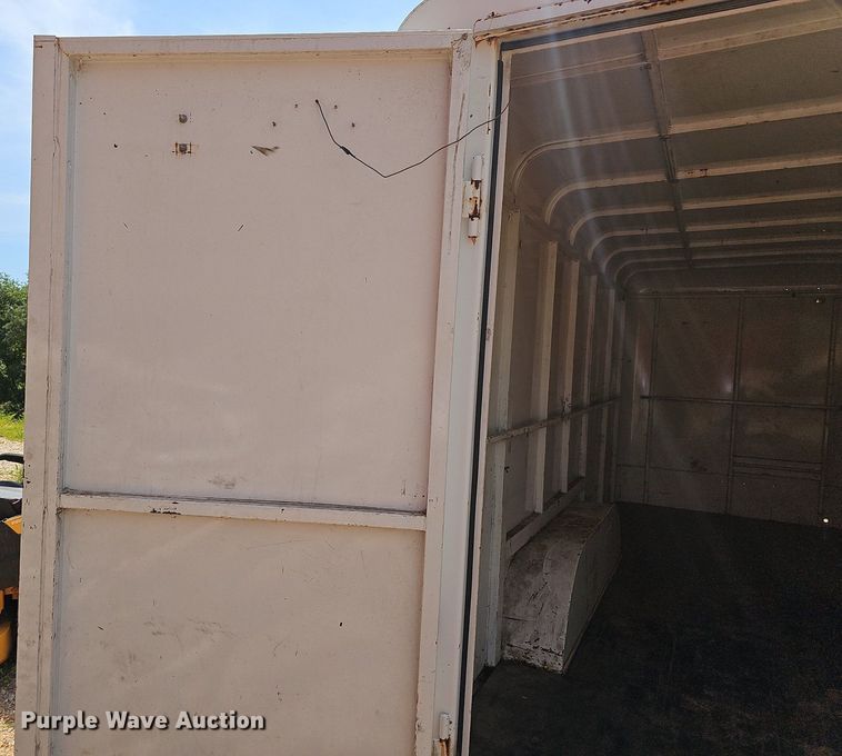 image for item NT9874 1999 W-W  enclosed cargo trailer