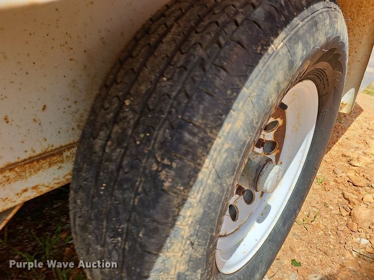 image for item NT9874 1999 W-W  enclosed cargo trailer