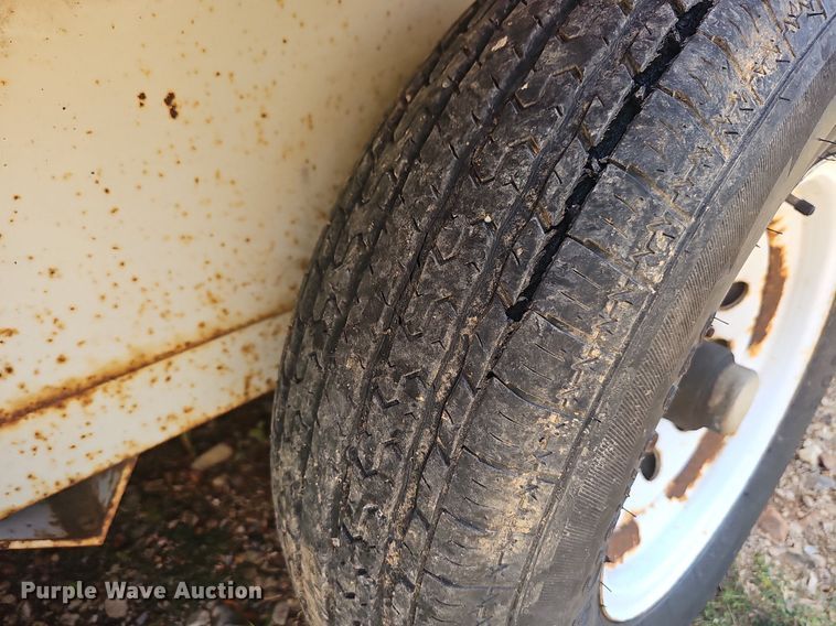 image for item NT9874 1999 W-W  enclosed cargo trailer