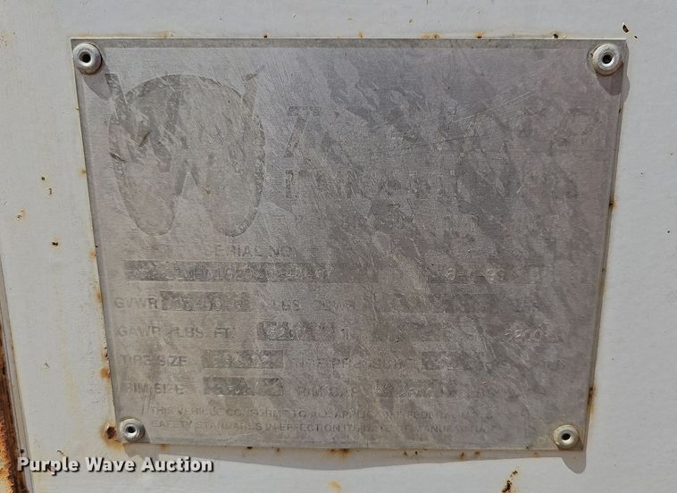 image for item NT9874 1999 W-W  enclosed cargo trailer