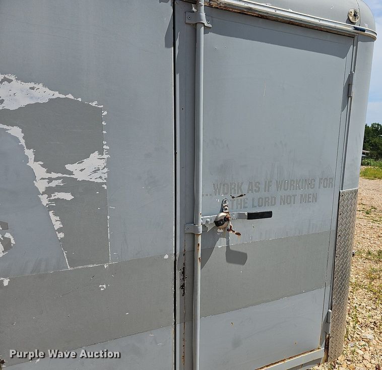 image for item NT9875 2001 W-W  enclosed cargo trailer