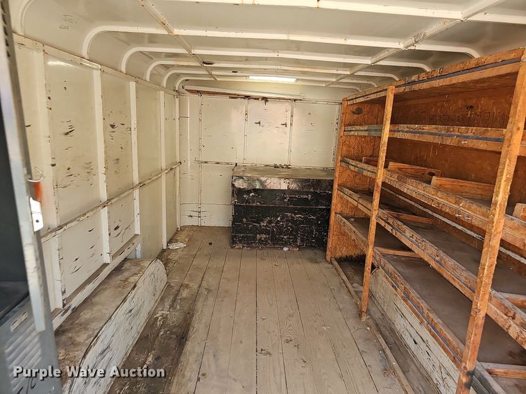 image for item NT9875 2001 W-W  enclosed cargo trailer