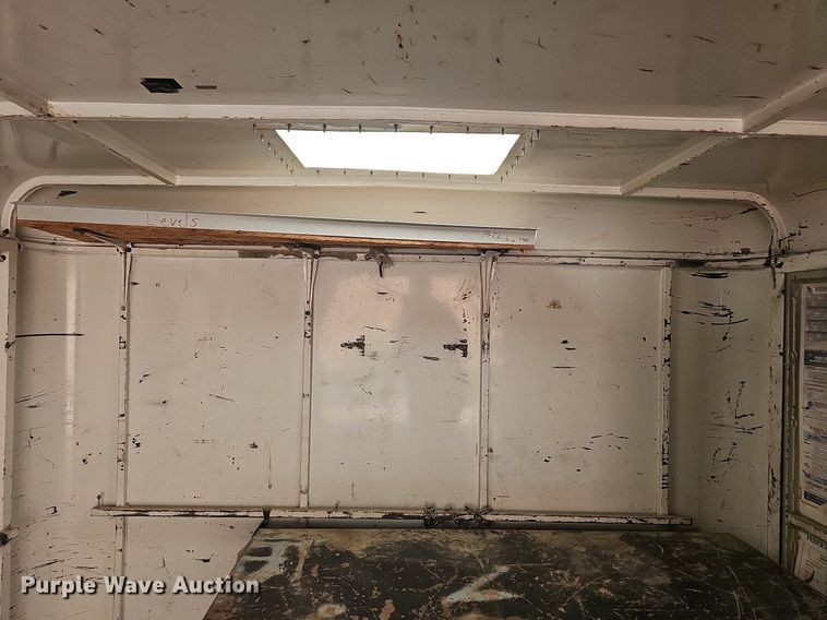 image for item NT9875 2001 W-W  enclosed cargo trailer