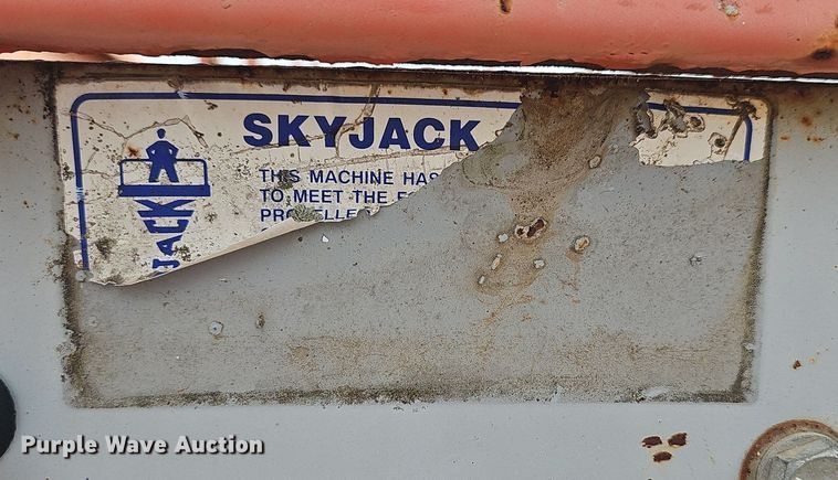 image for item NT9883 Skyjack SJ7027  scissor lift