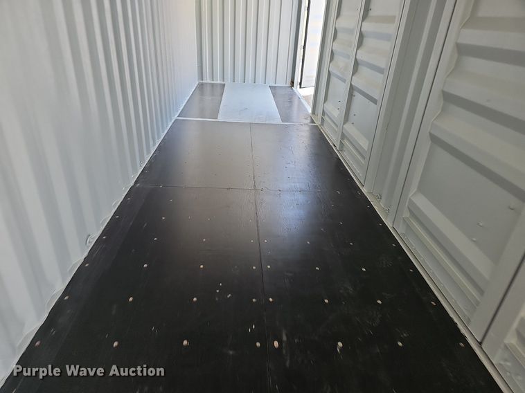 image for item NT9887 2022  shipping container