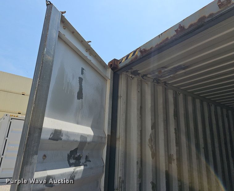 image for item NT9888 2005 Meganium High Cube  shipping container