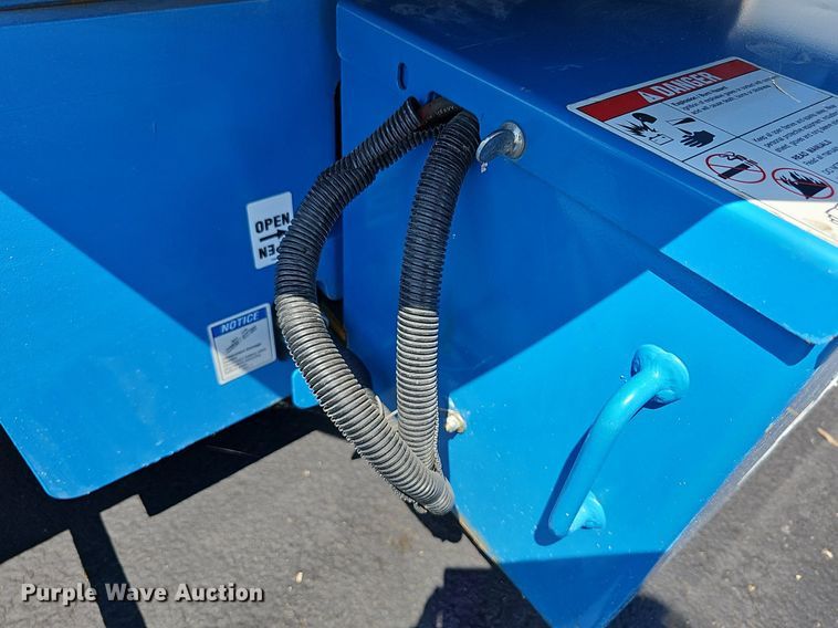 image for item NU9132 2013 Genie Z34/22N  boom lift
