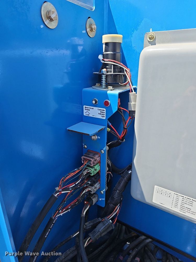 image for item NU9132 2013 Genie Z34/22N  boom lift