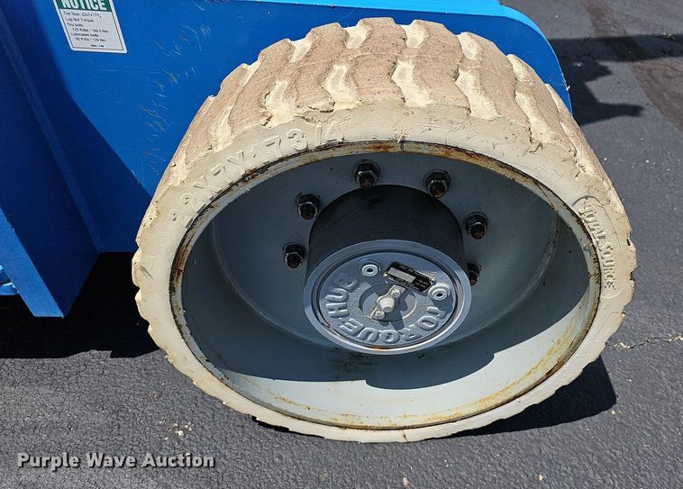 image for item NU9132 2013 Genie Z34/22N  boom lift