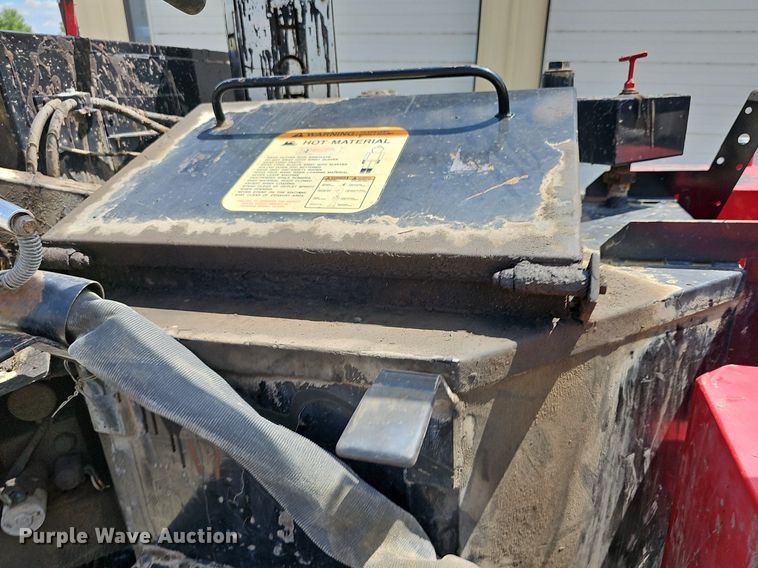 image for item NX9698 2010 Cimline Magma 110  melter applicator