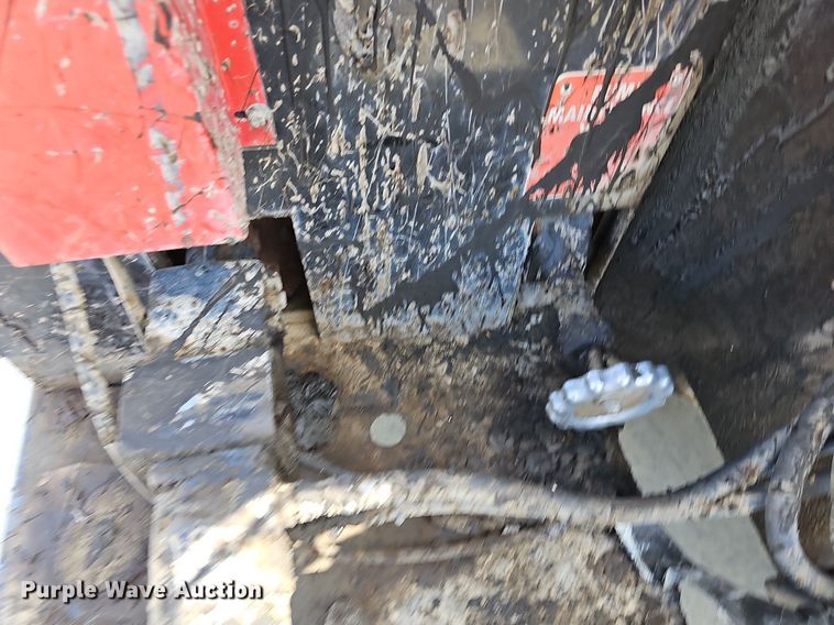 image for item NX9698 2010 Cimline Magma 110  melter applicator