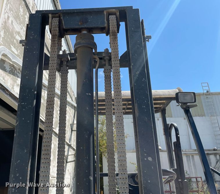 image for item NY9552 2013 Moffett M55  forklift