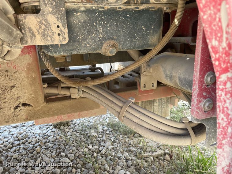 image for item NY9552 2013 Moffett M55  forklift