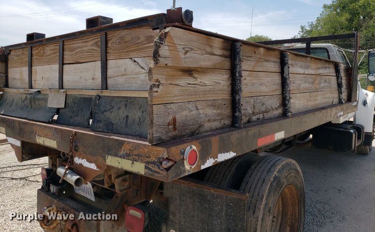 image for item OB9733 1995 Ford F800  dump flatbed truck