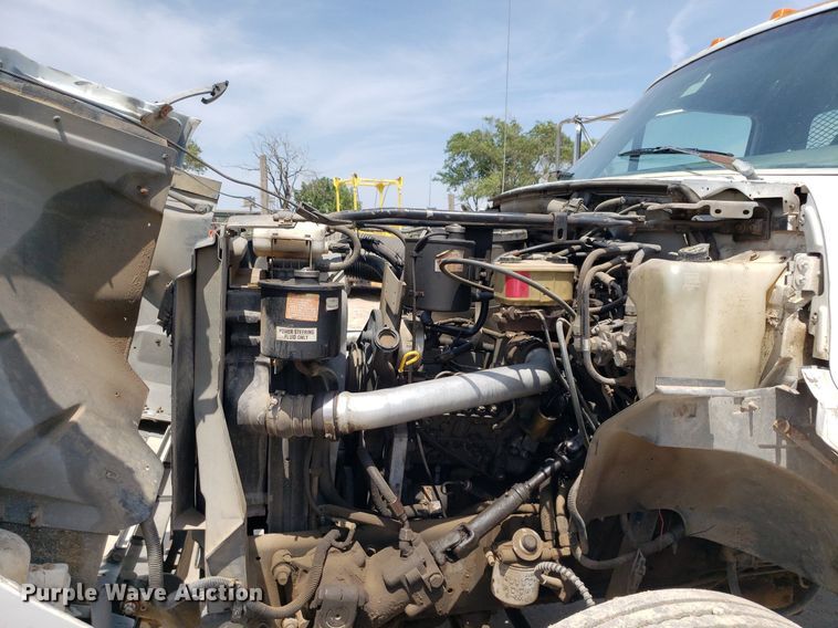 image for item OB9733 1995 Ford F800  dump flatbed truck