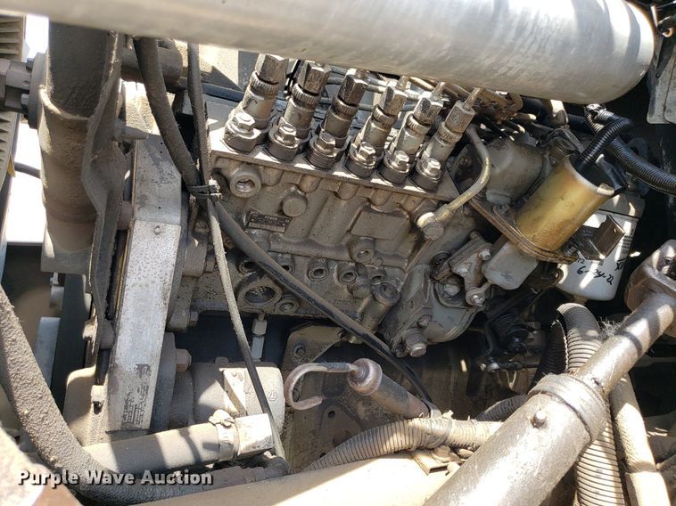 image for item OB9733 1995 Ford F800  dump flatbed truck