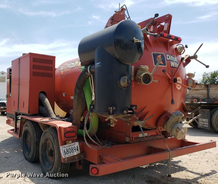 image for item OB9734 2008 Ditch Witch FX60  vacuum excavator