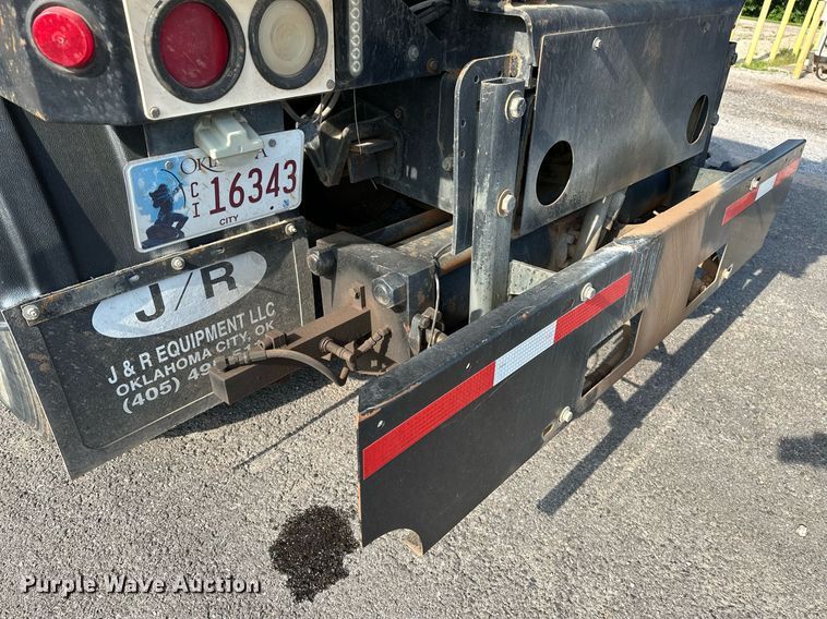 image for item OC9075 1996 International 2554  sewer jetter truck