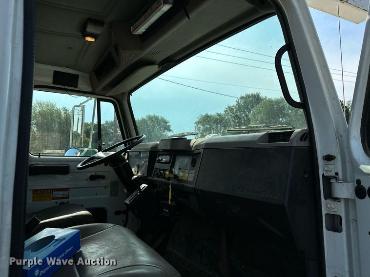 image for item OC9075 1996 International 2554  sewer jetter truck