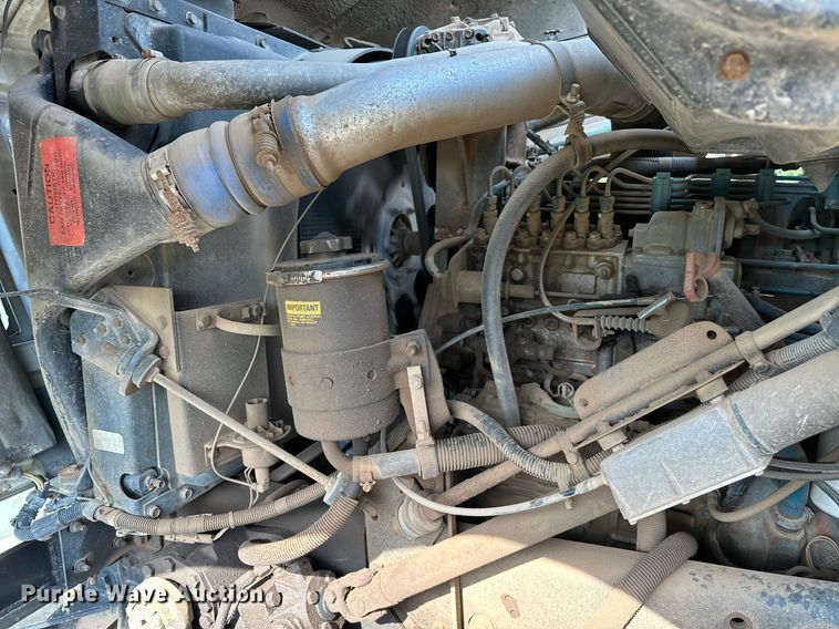 image for item OC9075 1996 International 2554  sewer jetter truck