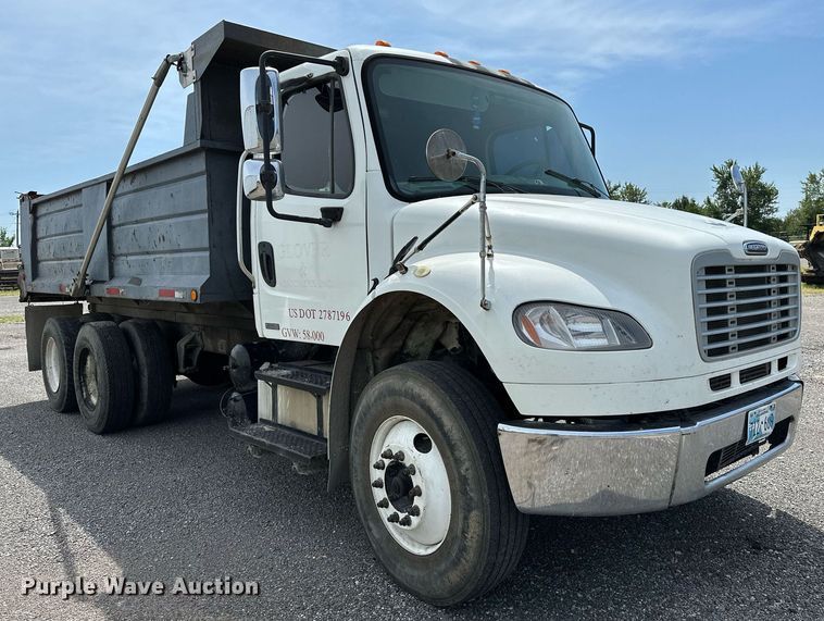 image for item OC9117 2008 Freightliner Business Class M2  dump truck