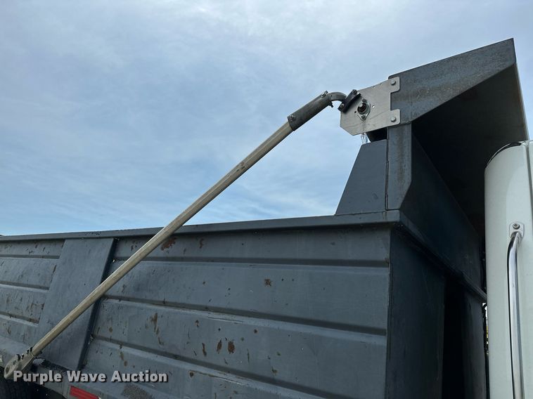 image for item OC9117 2008 Freightliner Business Class M2  dump truck