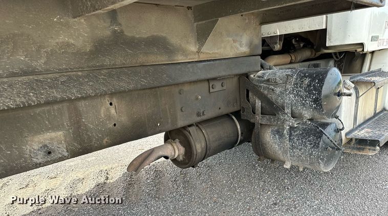 image for item OC9117 2008 Freightliner Business Class M2  dump truck